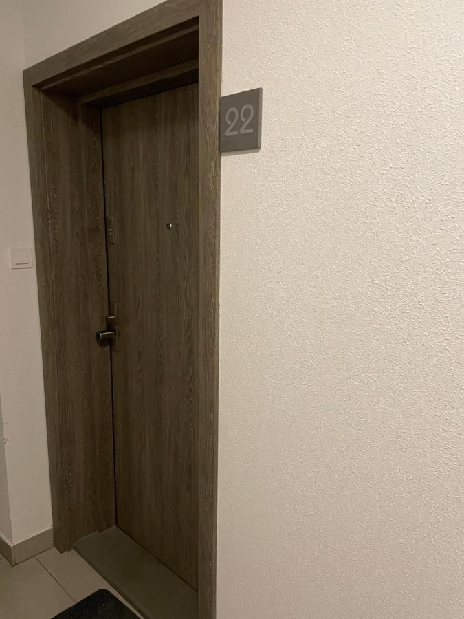 Apartament Puscha Келце Екстериор снимка
